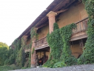 Visualizza le foto dell'immobile