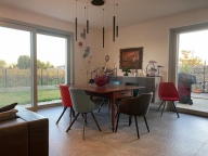 Visualizza le foto dell'immobile