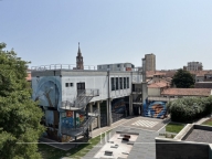 Visualizza le foto dell'immobile