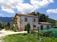 Visualizza le foto dell'immobile