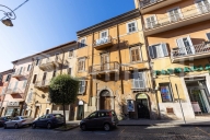 Visualizza le foto dell'immobile