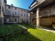 Visualizza le foto dell'immobile