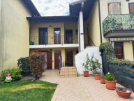 Visualizza le foto dell'immobile