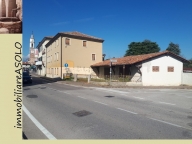 Visualizza le foto dell'immobile