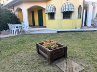 Visualizza le foto dell'immobile