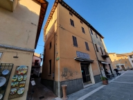 Visualizza le foto dell'immobile